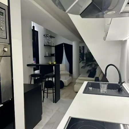 White Apartment Skopje